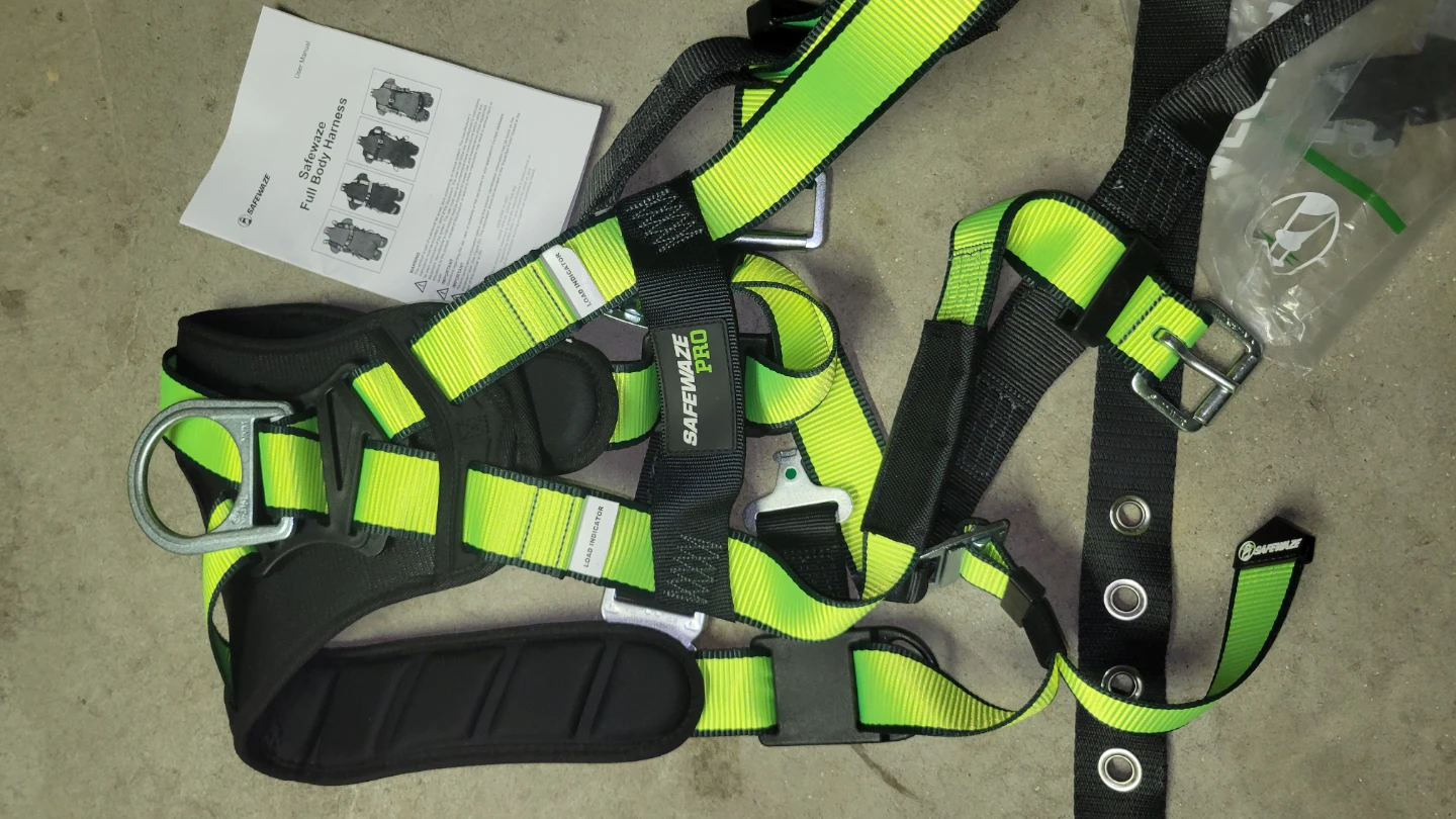 Safewaze Full Body Harness & Lanyard - photo 3