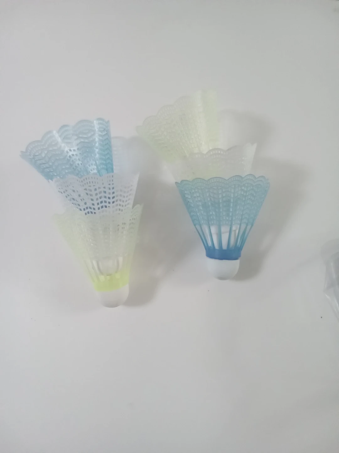 Badminton Shuttlecocks - Set of 6