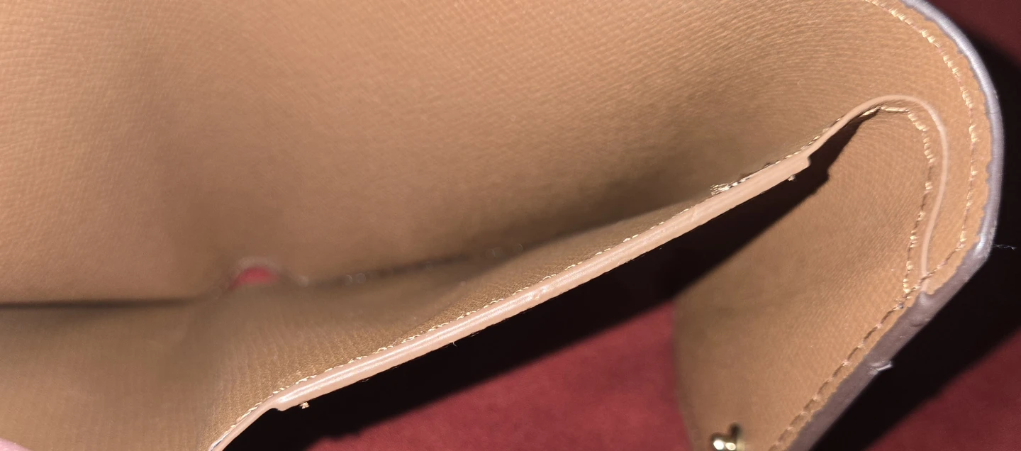 Louis Vuitton Small Wallet - photo 5