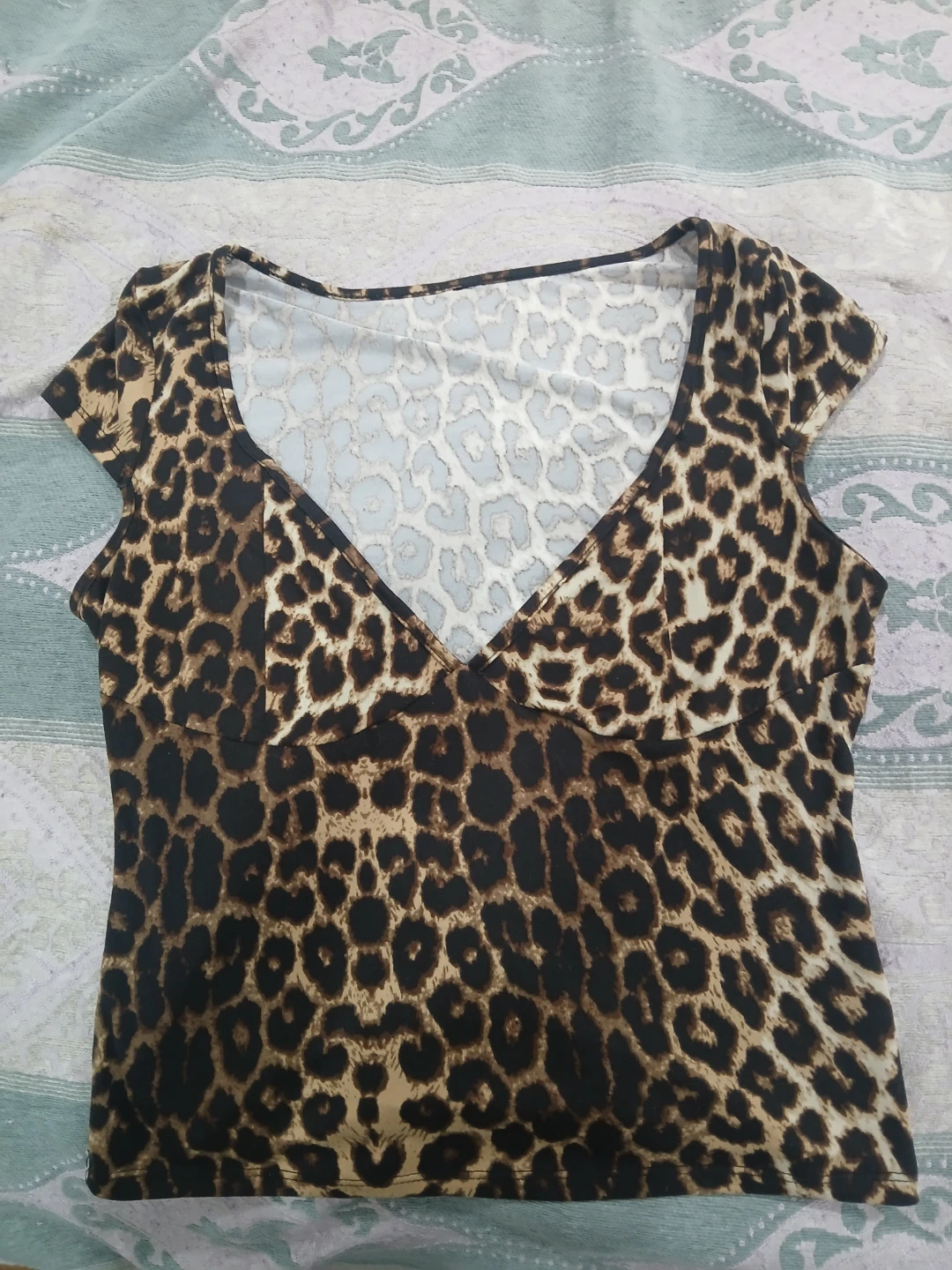 Women's Leopard Print Short Sleeve Top
