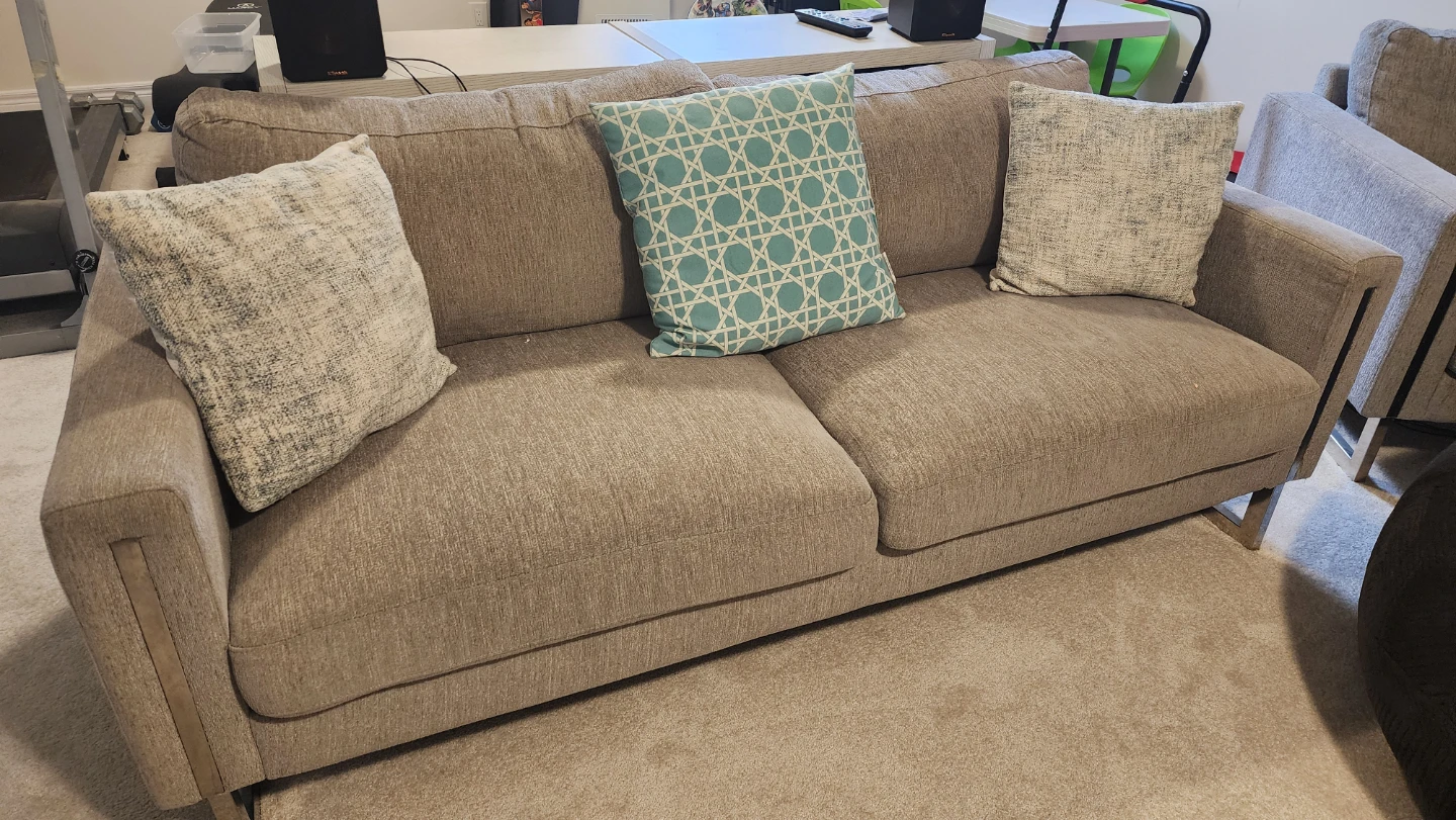 Two piece grey couch. - photo 3