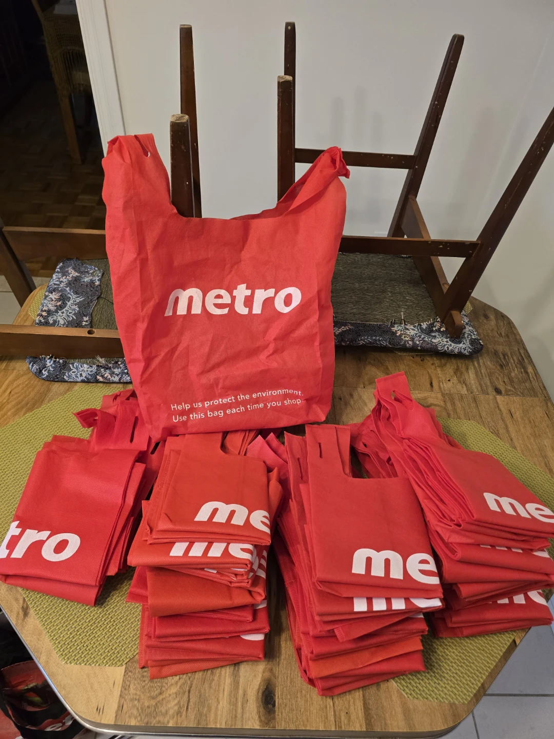 35 Metro Reusable Shopping Bags - photo 2