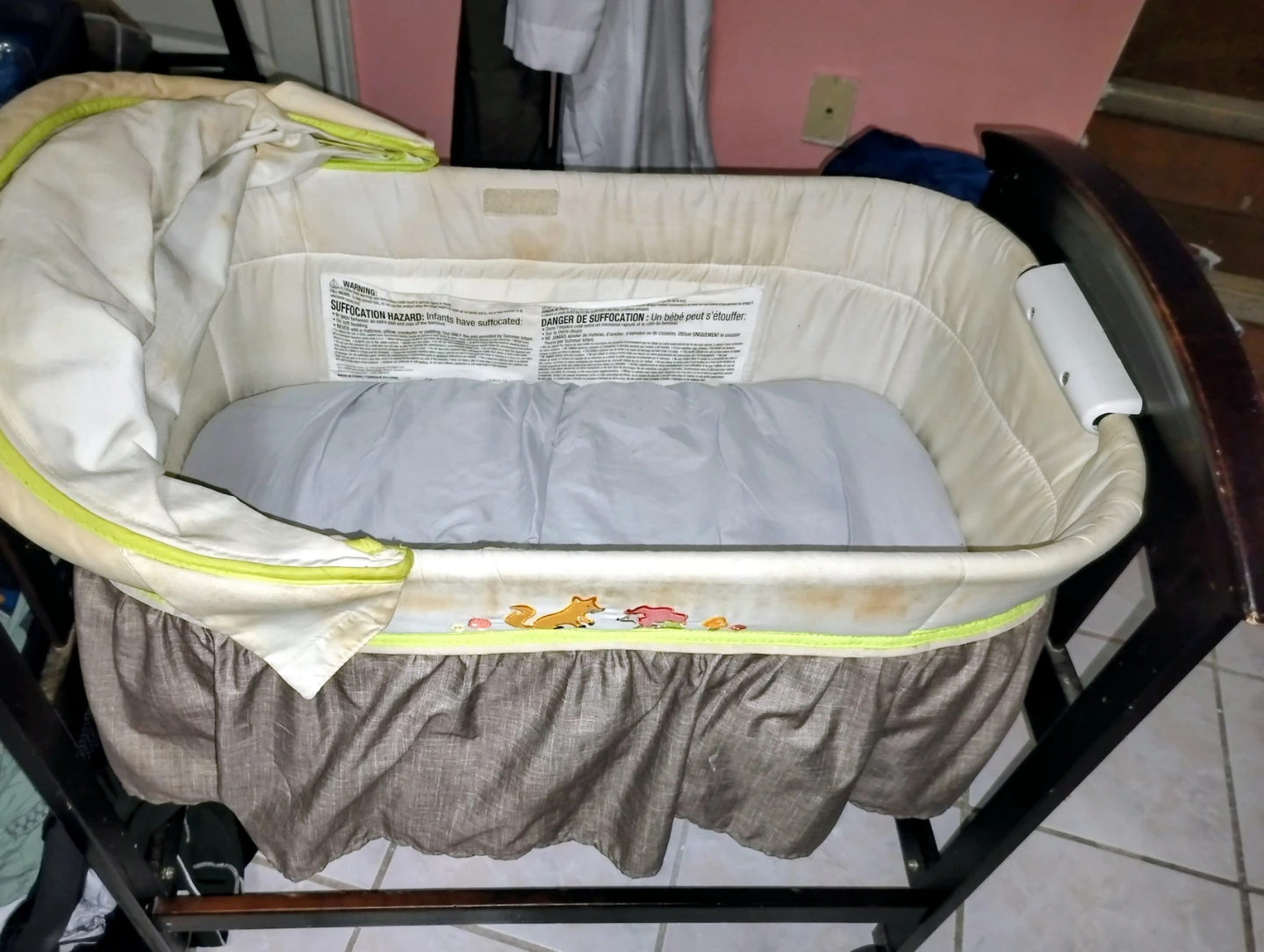 Bassinet with Canopy and Storage - photo 2