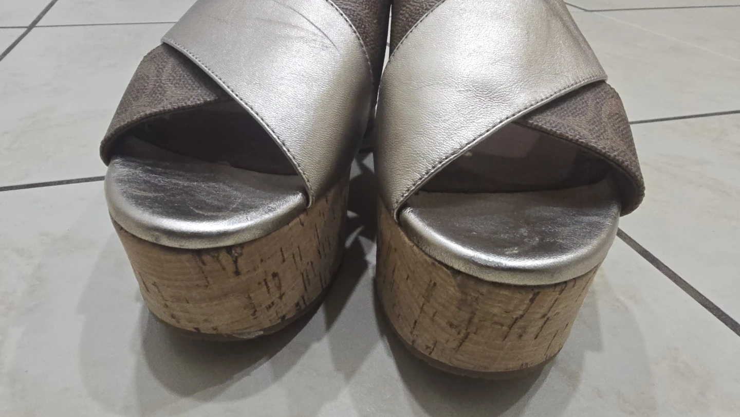 COACH Wedge Sandals size 6 (used) - photo 3