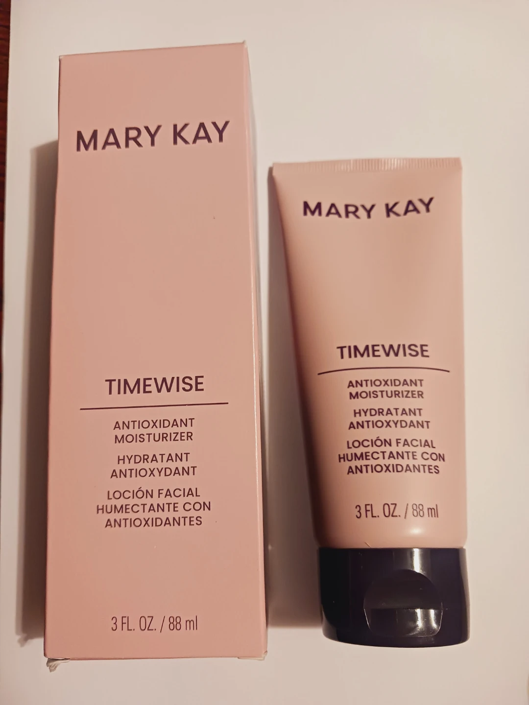 New !! Mary Kay Timewise Antioxidant Moisturizer 3 Fl Oz
