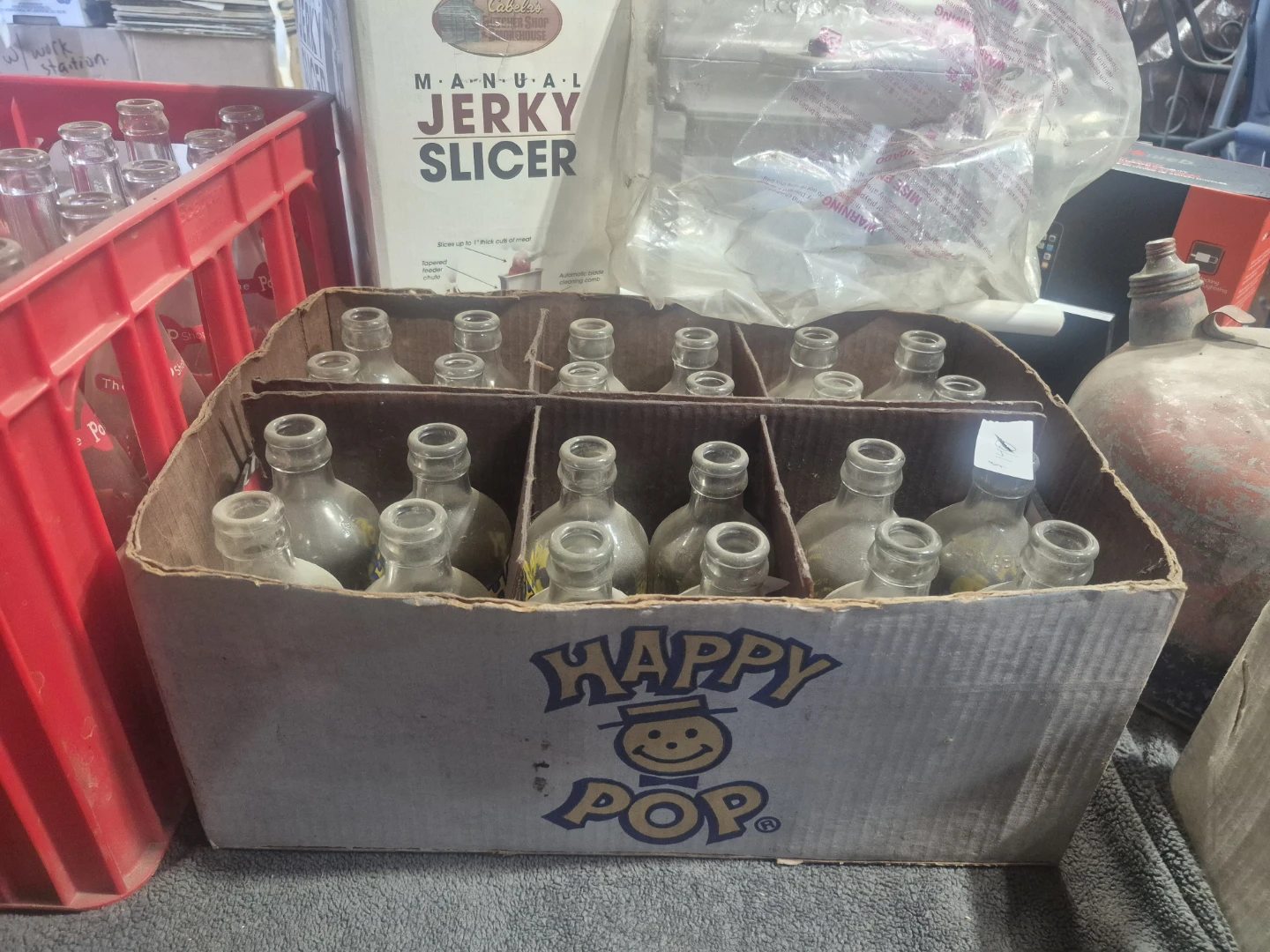 Happy Pop Glass Bottles Case