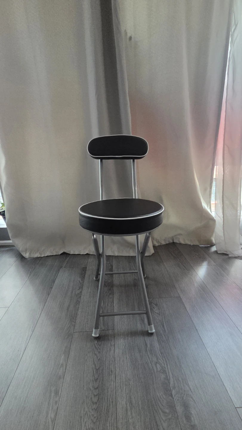 LIVING Folding Stool with Backrest