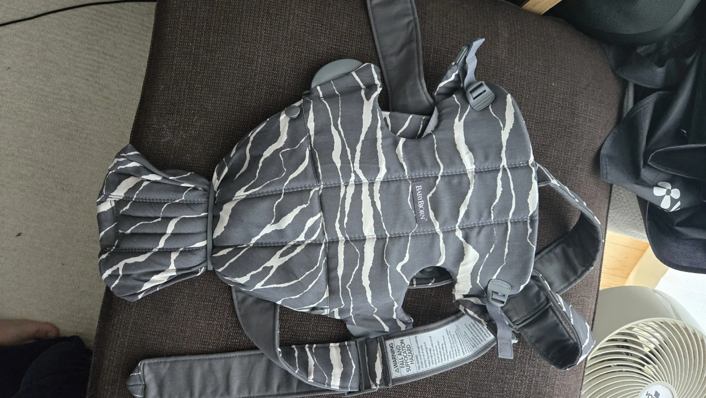 BabyBjörn Baby Carrier Mini