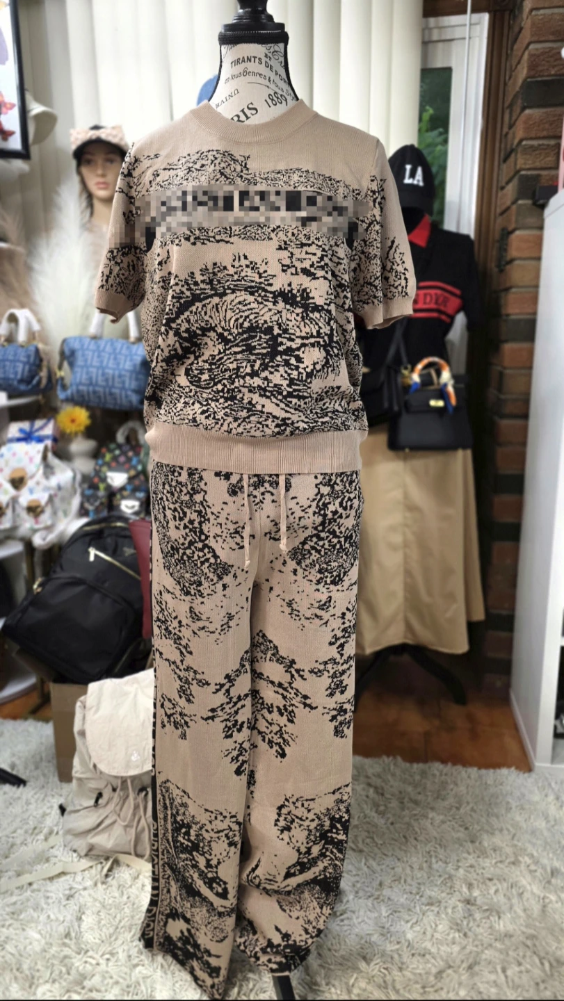 Tan & Black Patterned Knit Set