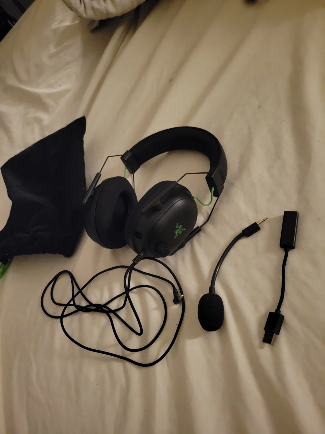 Razer Gaming Headset with Microphone and Pouch