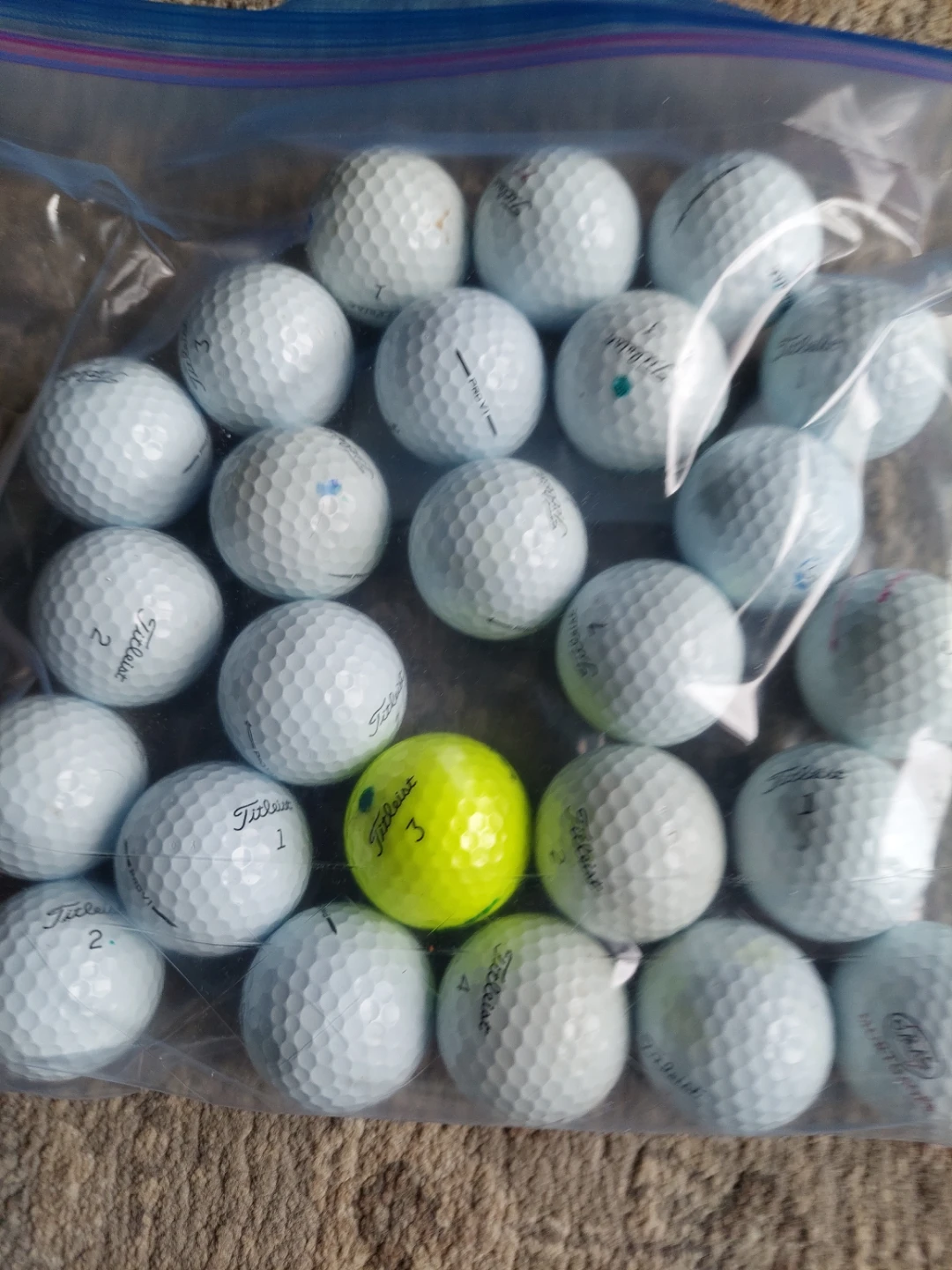 Titleist ProV1 Golf Balls (25 count) - Includes 1 Neon Yellow - photo 2