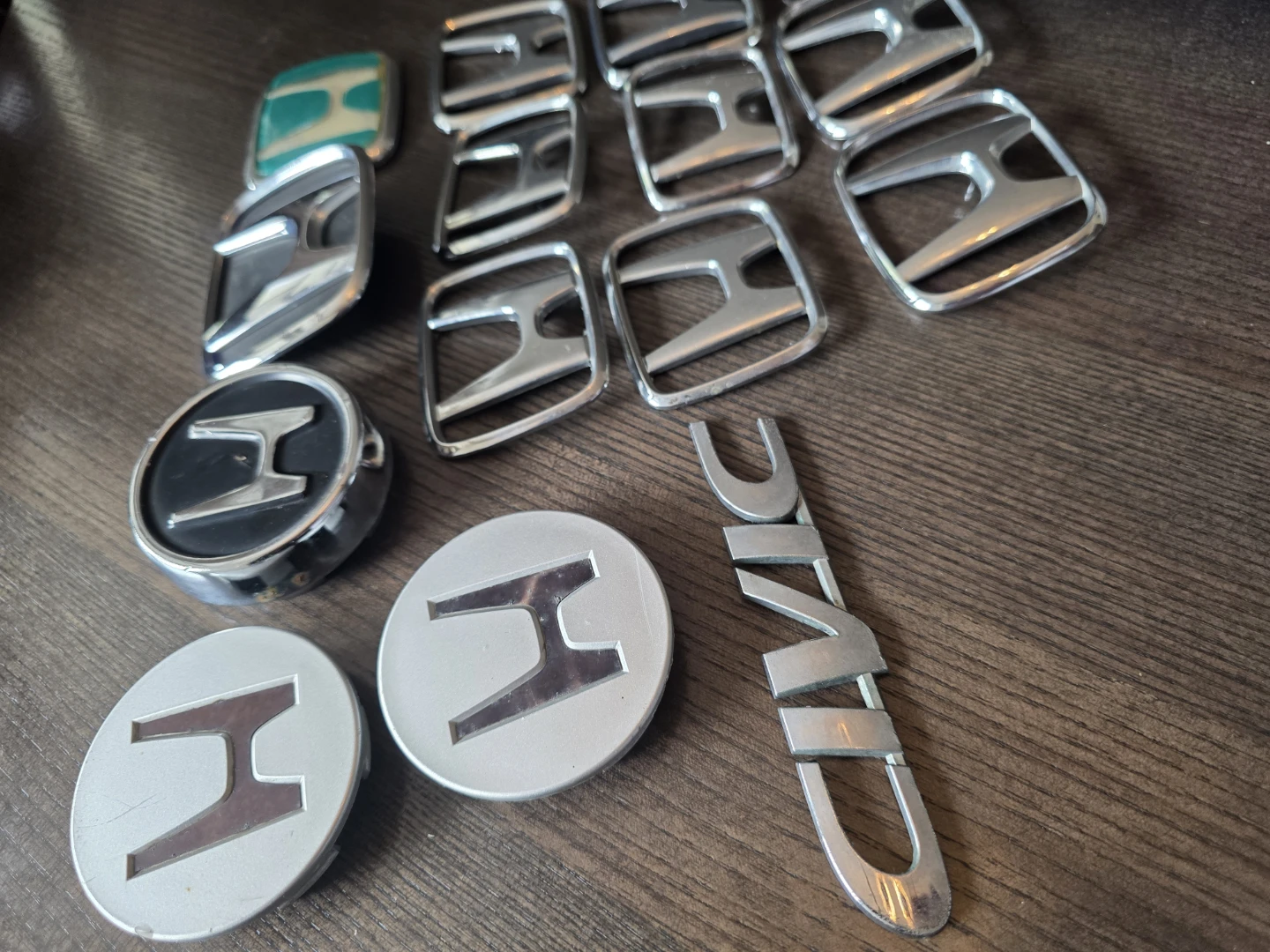 Lots of car Emblems...$50 for all! - photo 3