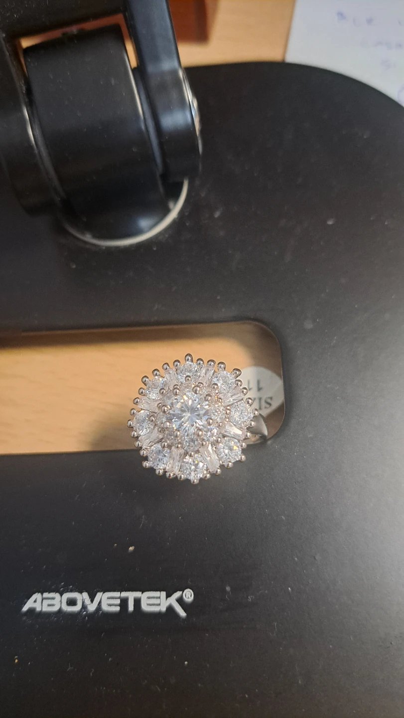 Sparkly Cocktail Ring - Size 11 - photo 4