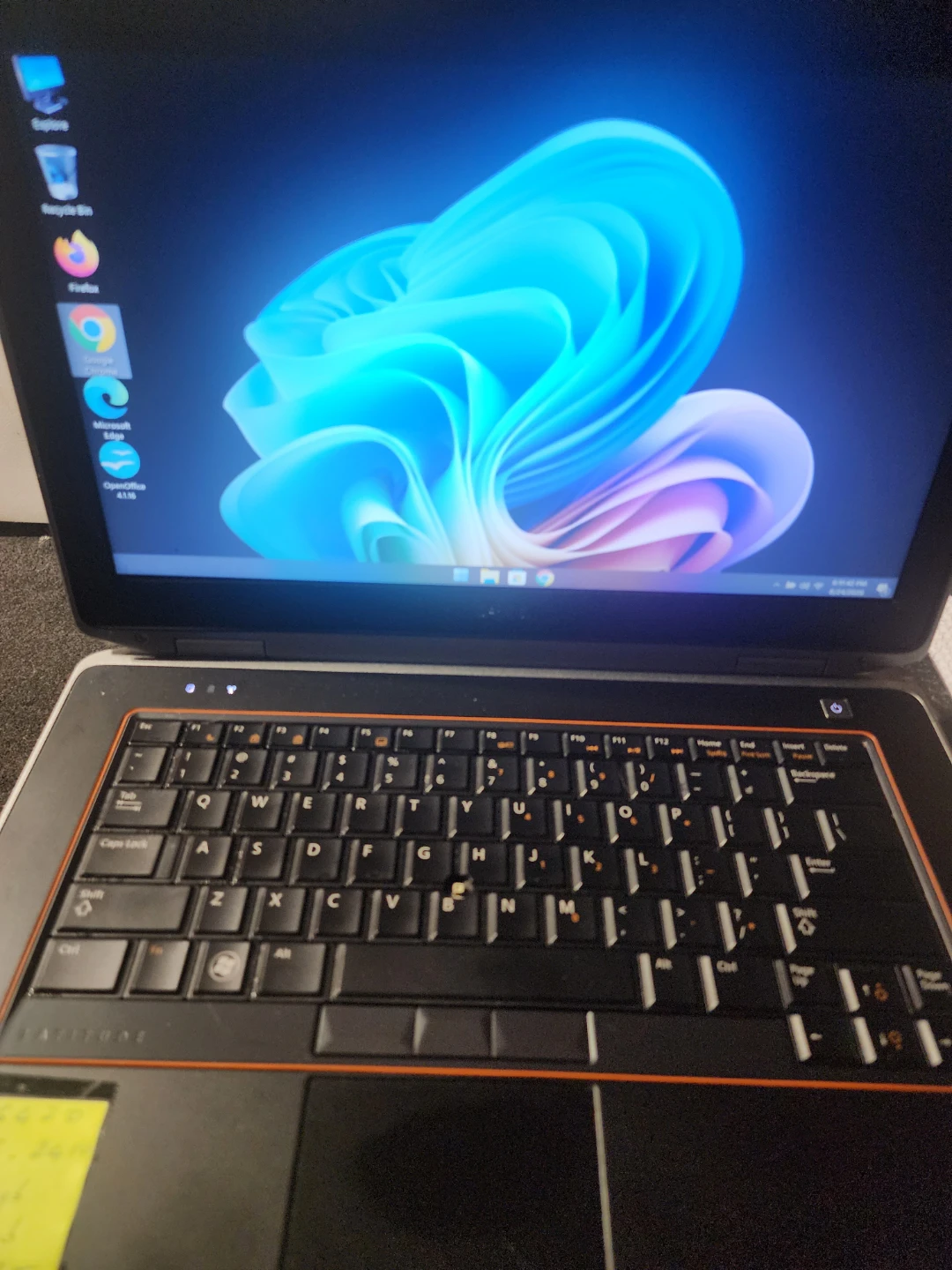 Dell 14"screen laptop
