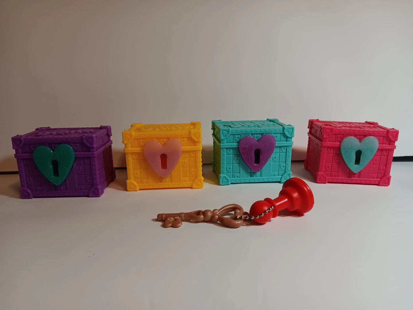 Love, Diana 4 Mini Treasure Chests with Key