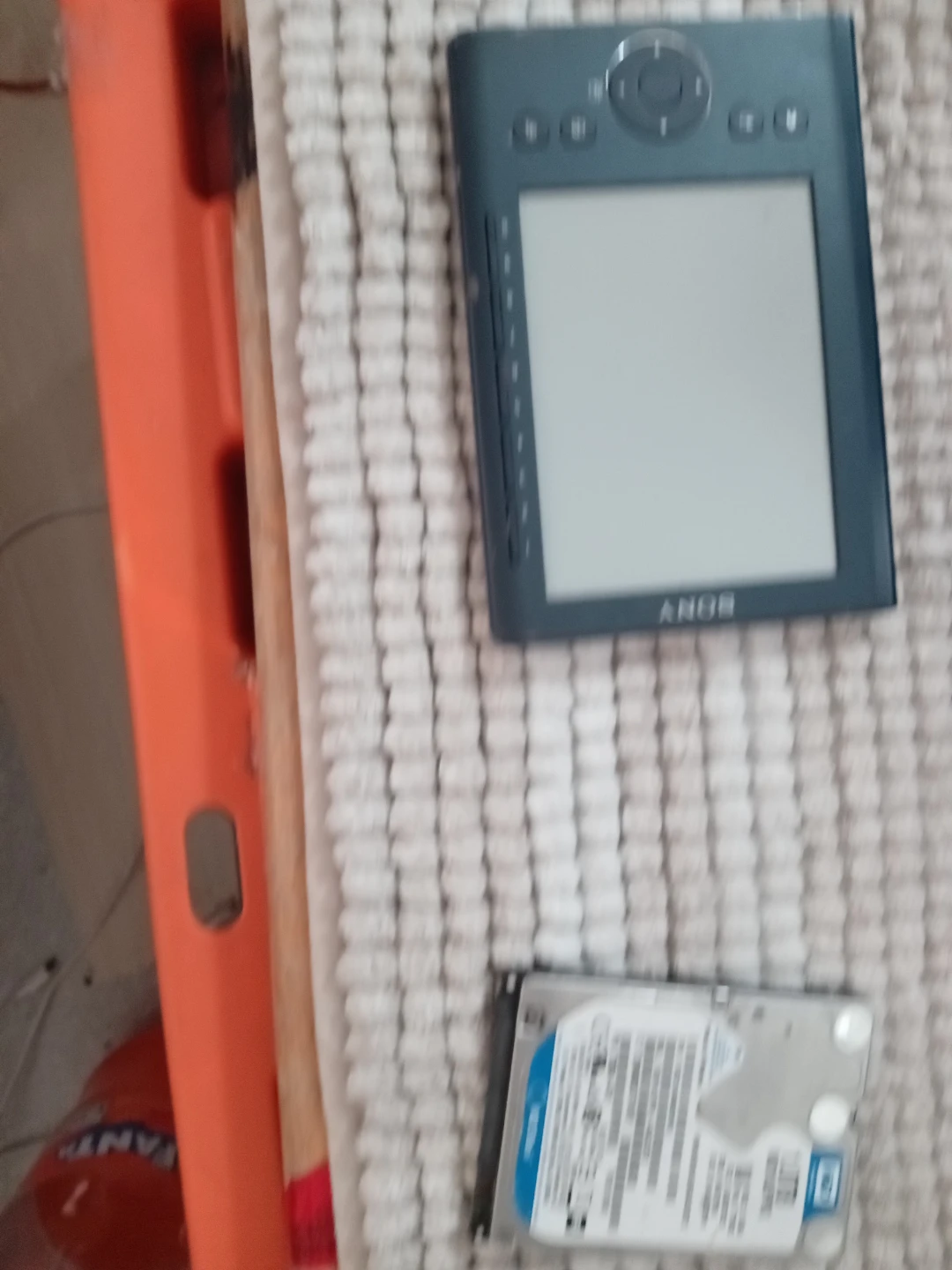Tech Bundle: Lenovo ThinkPad Tablet, HP Laptop, iPad, eReader - photo 5