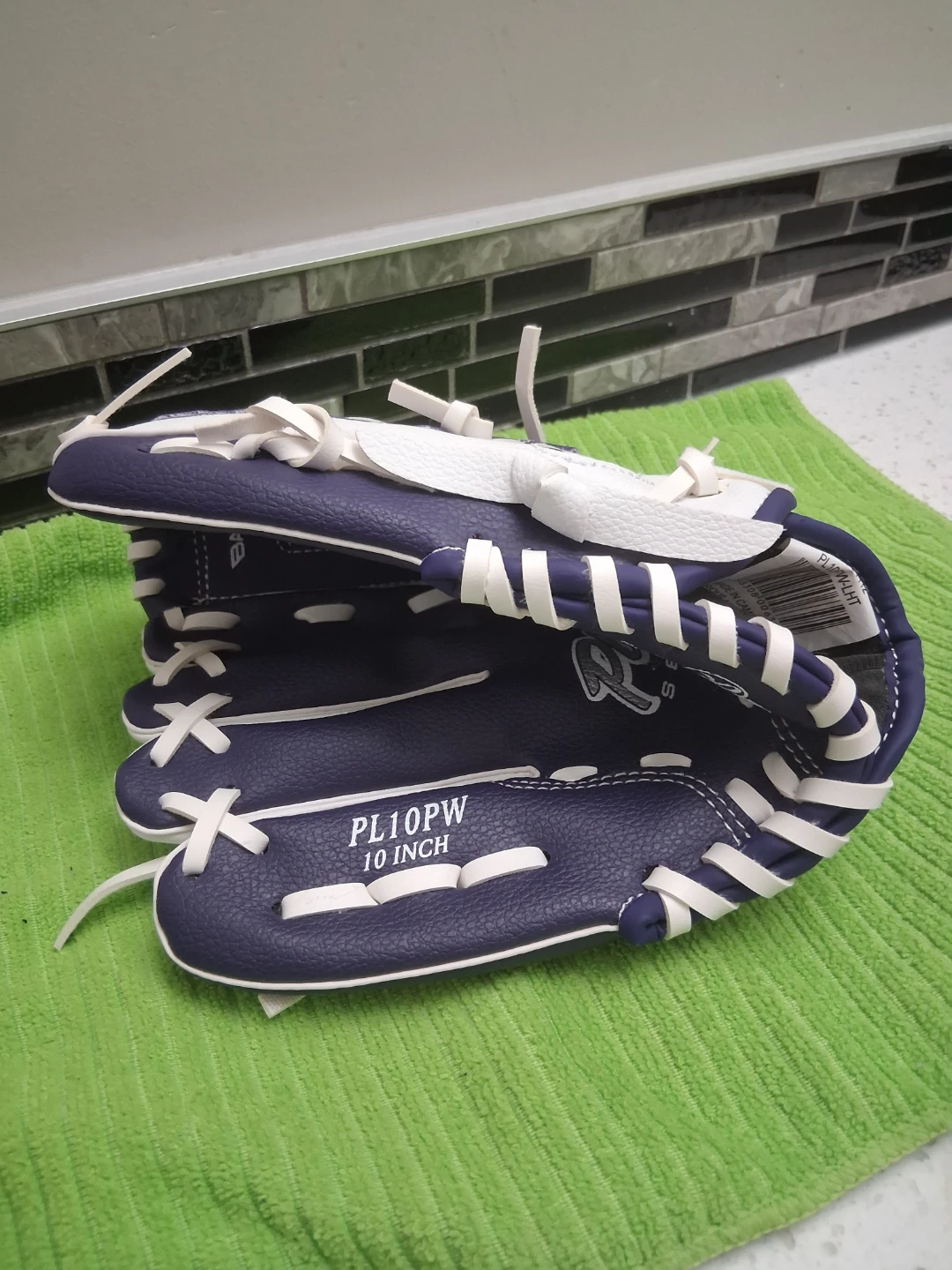 Rawlings PL10PW 10 Inch Baseball Glove