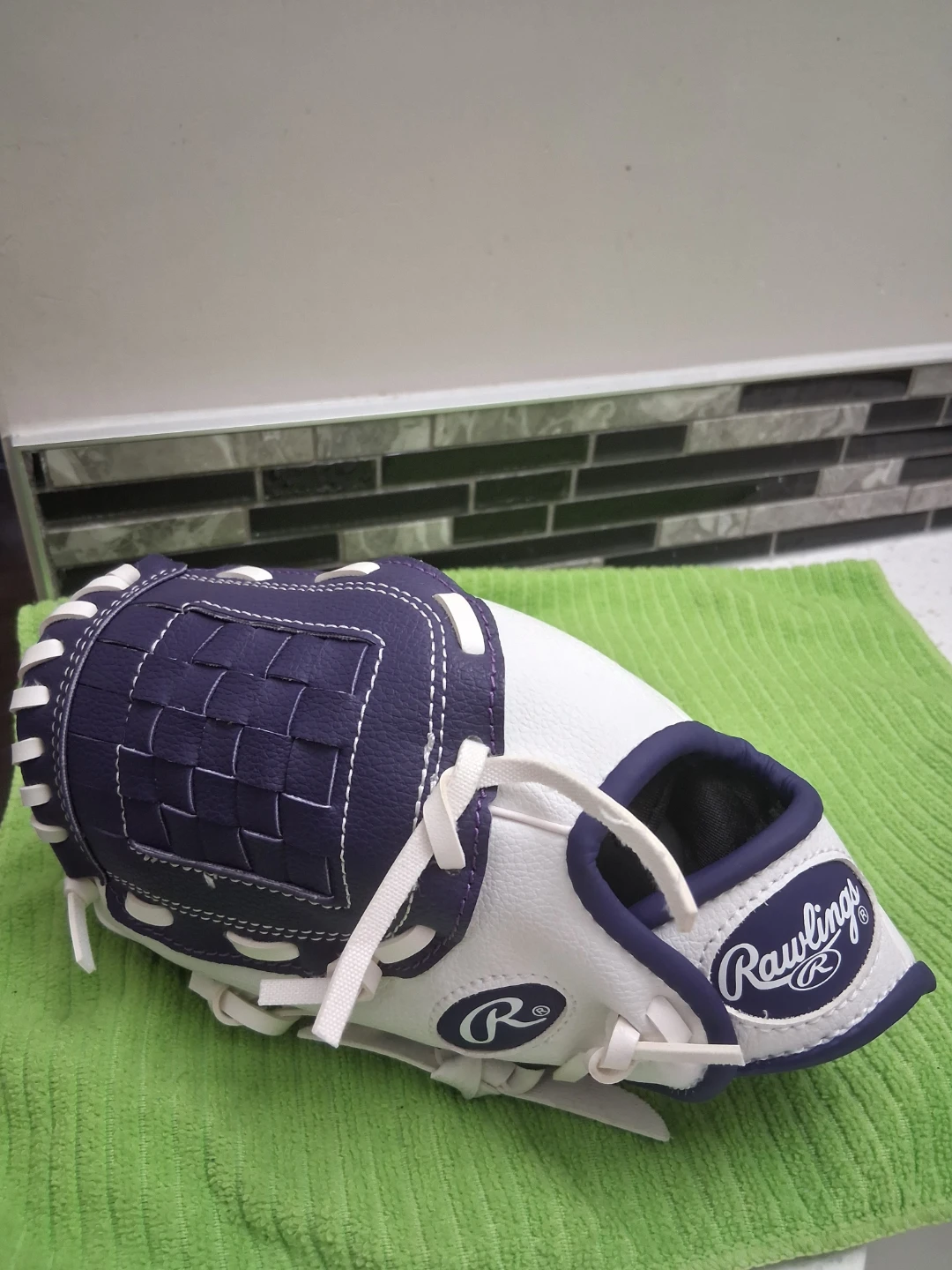 Rawlings PL10PW 10 Inch Baseball Glove - photo 4