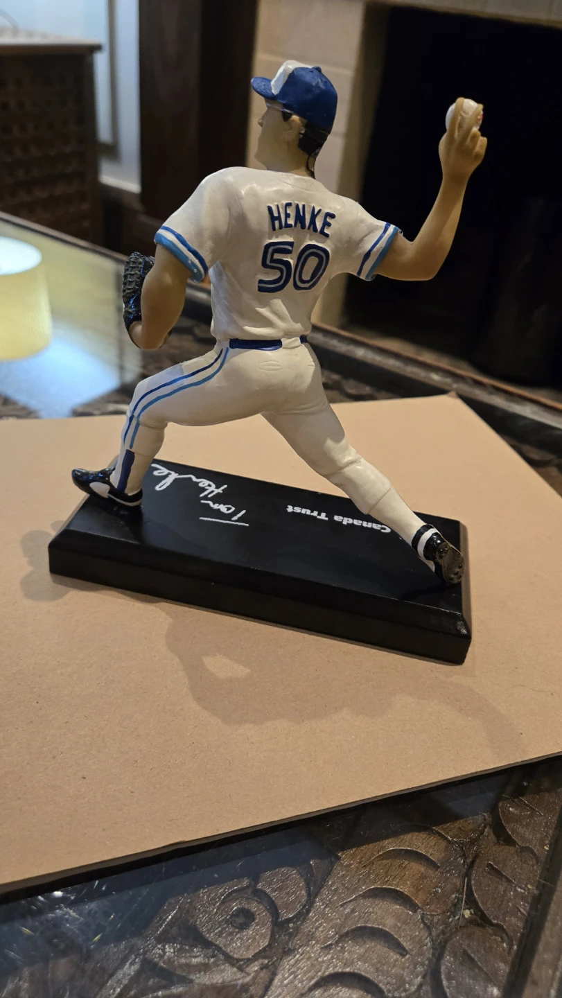 Toronto Blue Jays Tom Henke Limited Edition Figurine - photo 3