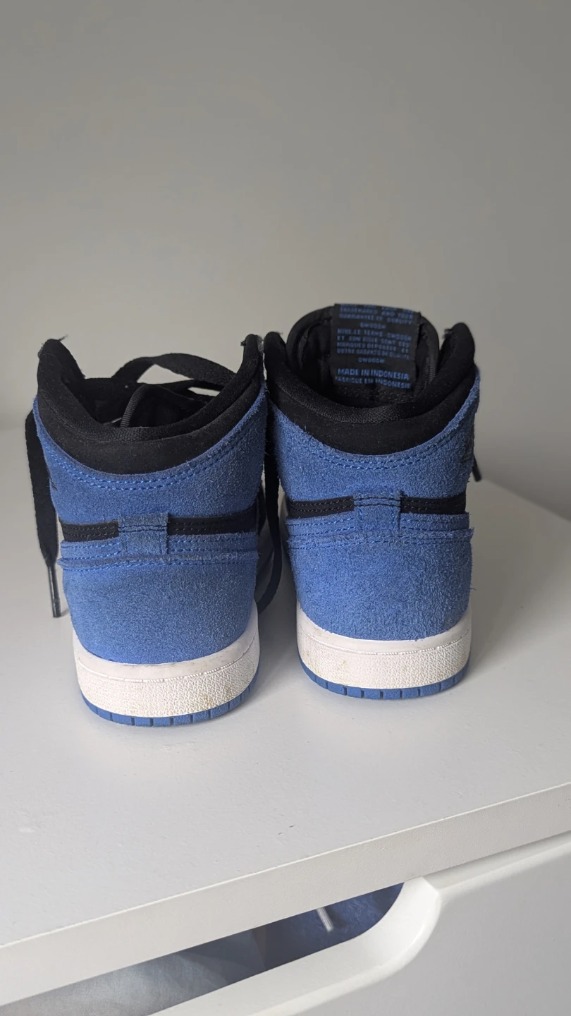 Air Jordan 1 Mid Black/Royal Blue – Kids 13C - photo 2