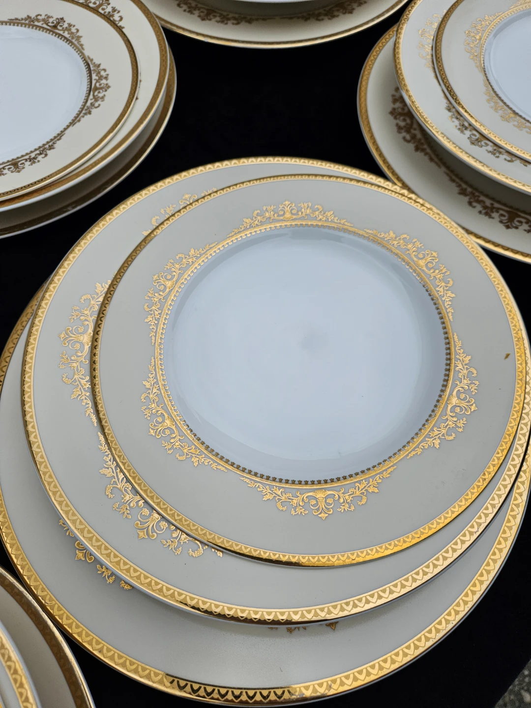 75 pieces ivory china dinnerware set - photo 3