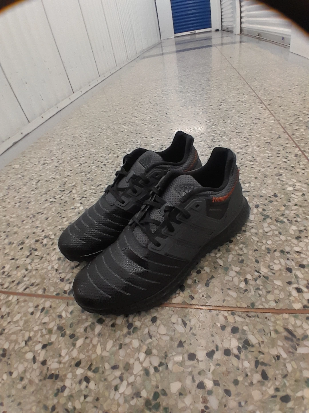 Adidas Running Shoes Men's Size 10 - photo 3