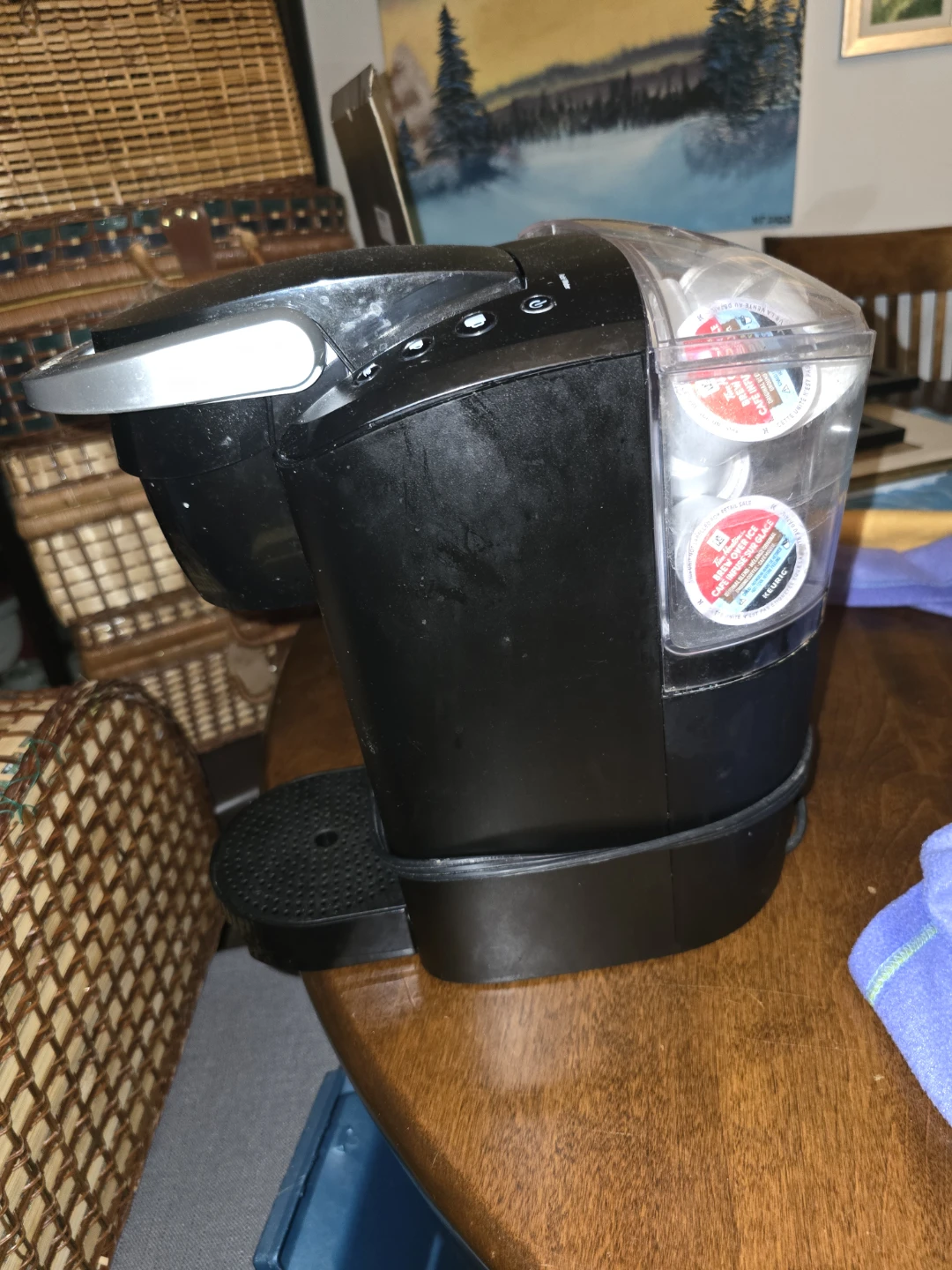 Keurig K-Cup Coffee Maker in Black