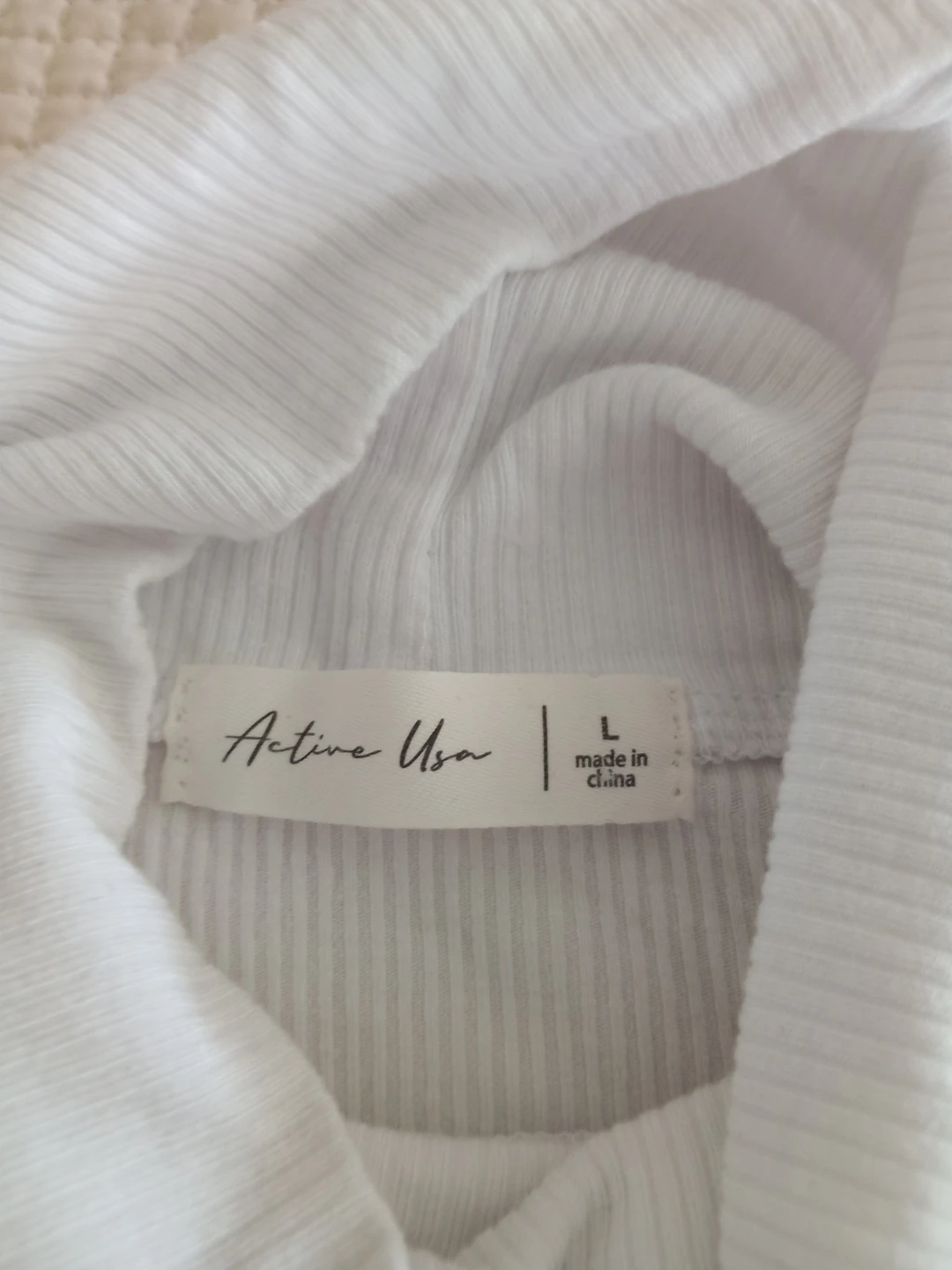 Active Usa white turtleneck top - photo 2