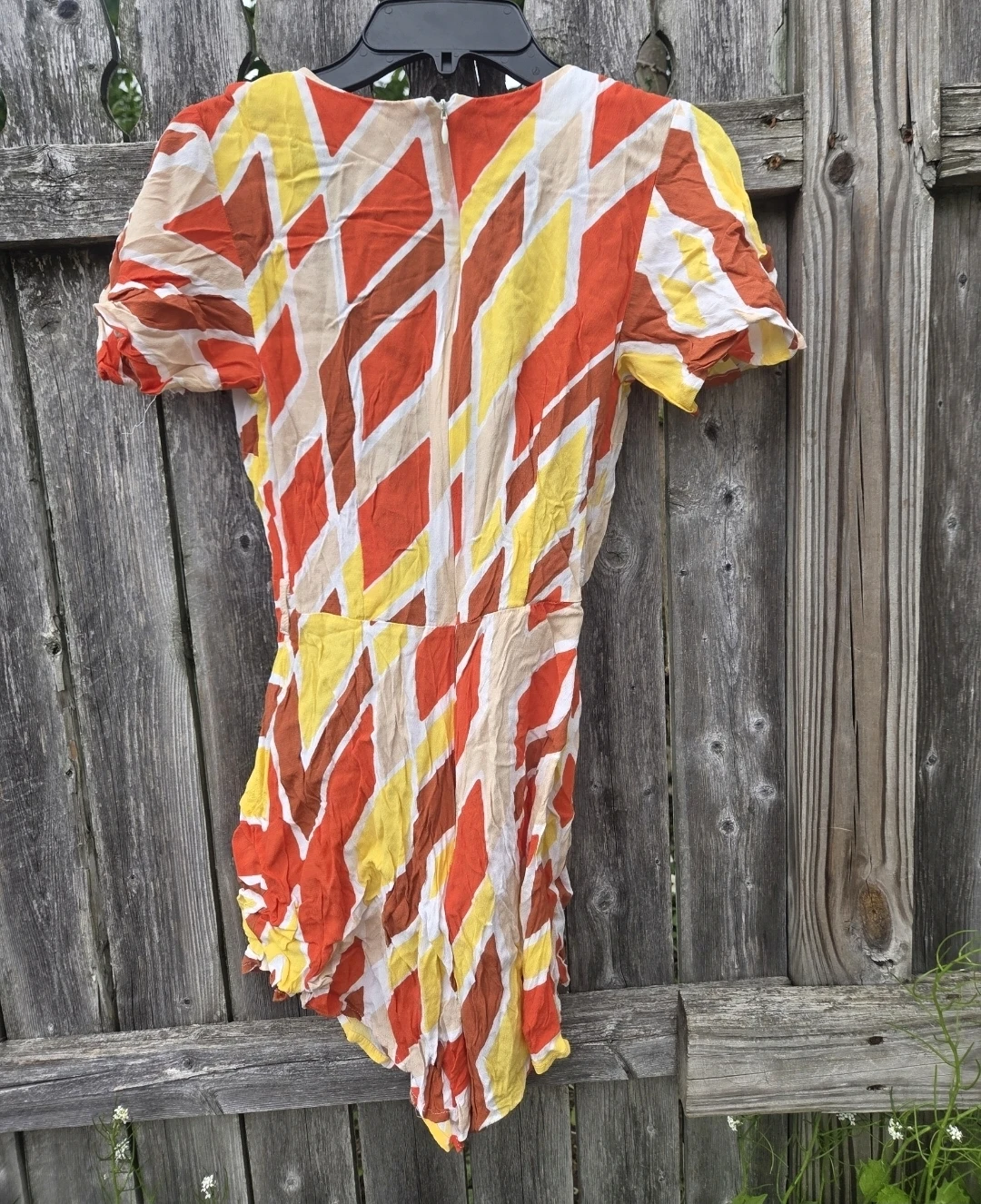 Forever 21 Contemporary Geometric Print Romper - photo 3