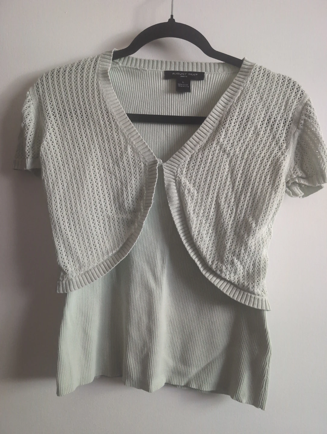 Women's Clothing Bundle - Various Tops and Pants - photo 3