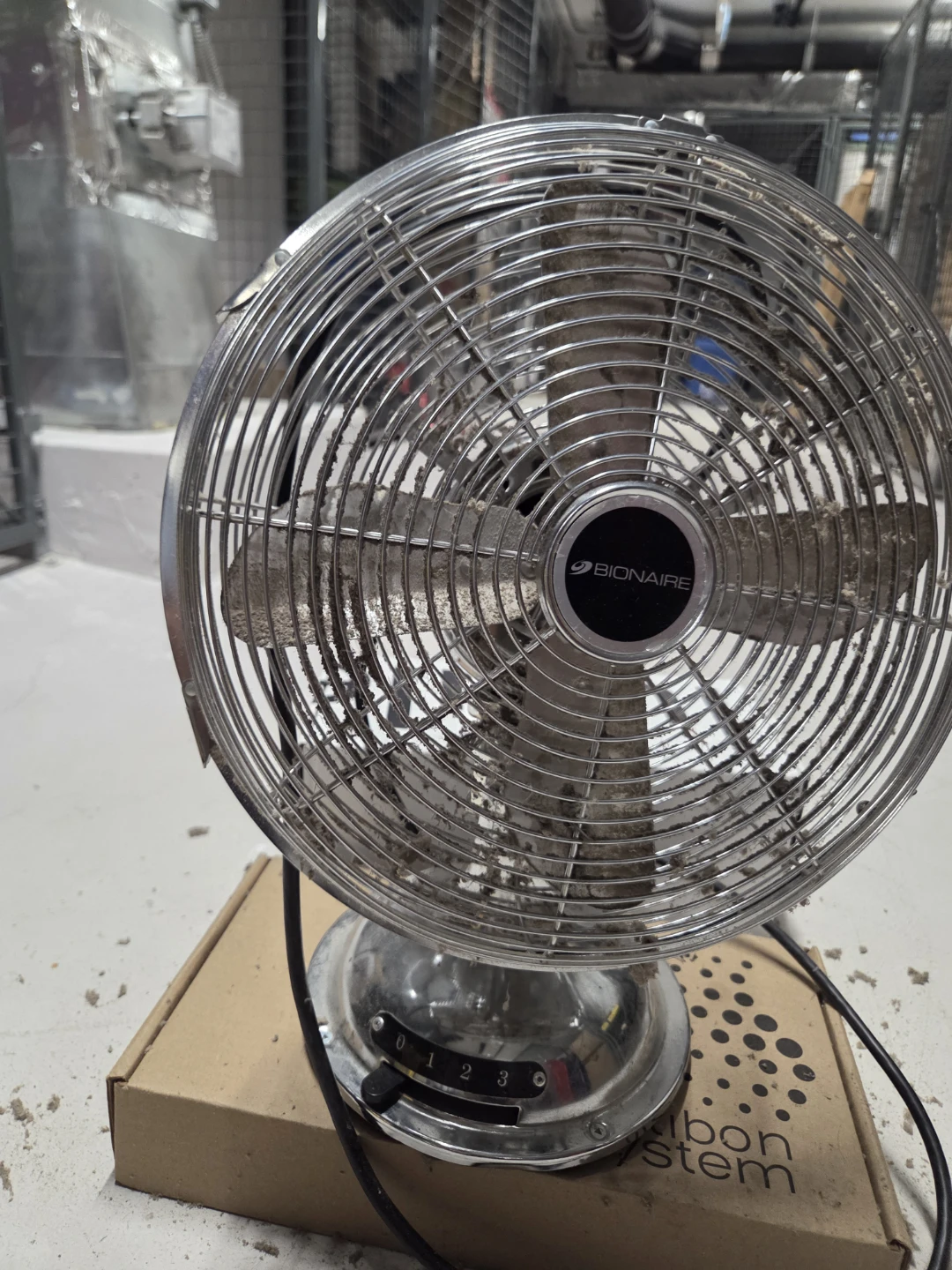 Bionaire Chrome Fan - photo 2