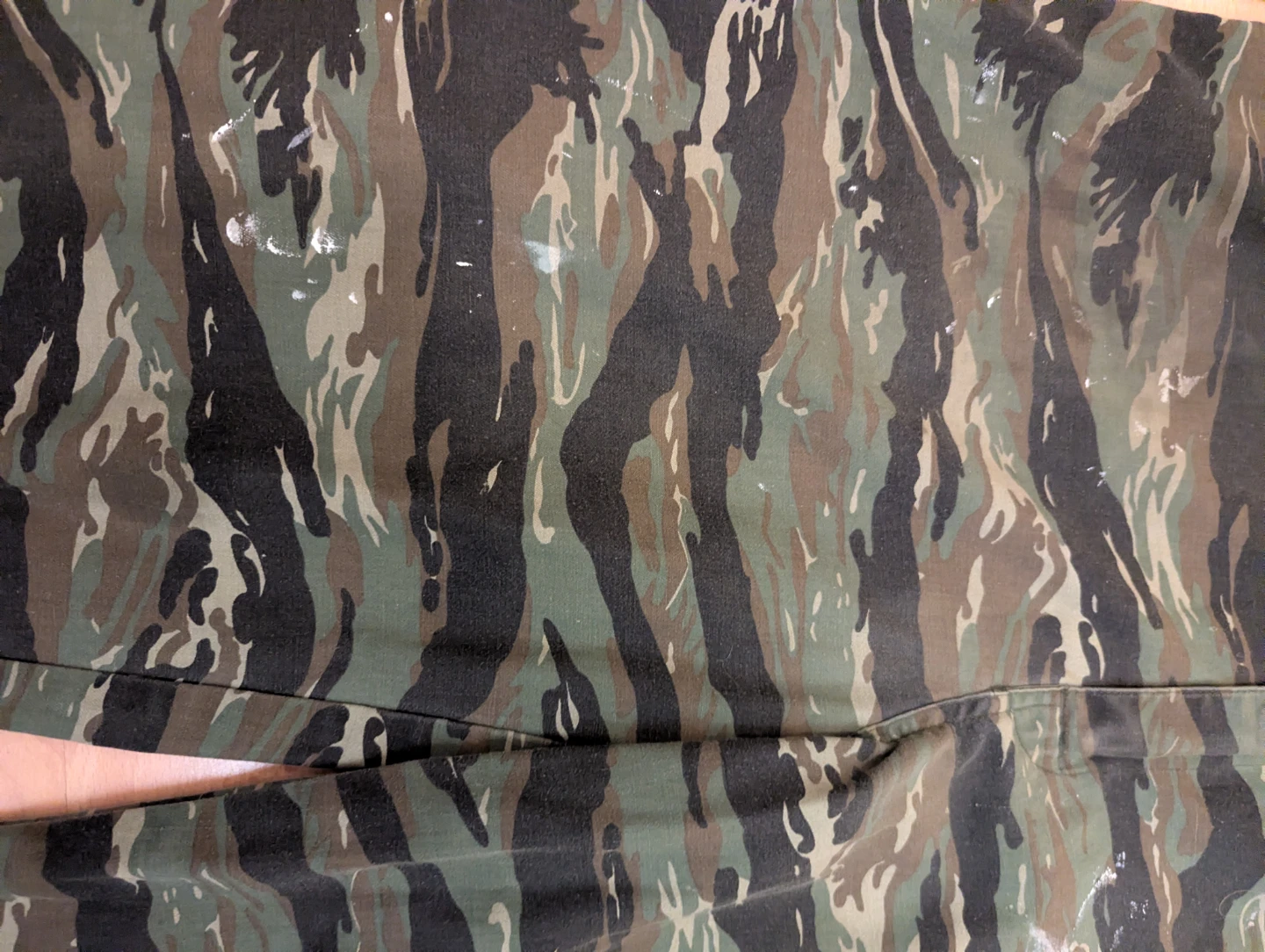 USED Unisex MEDIUM Bushline Outdoor camo coveralls - photo 4
