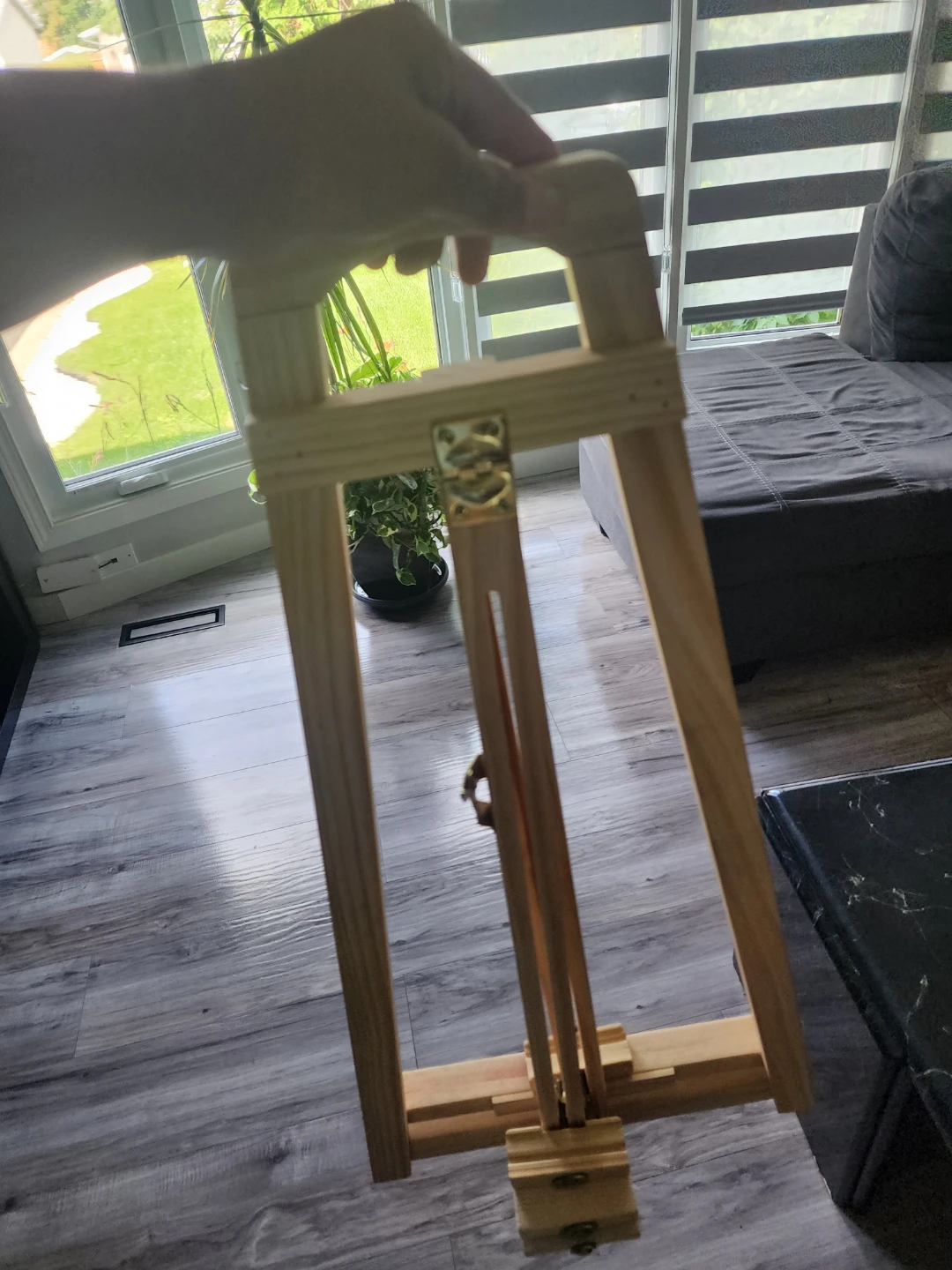Wooden Tabletop Easel - photo 2