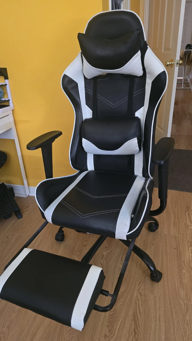 Gaming chair