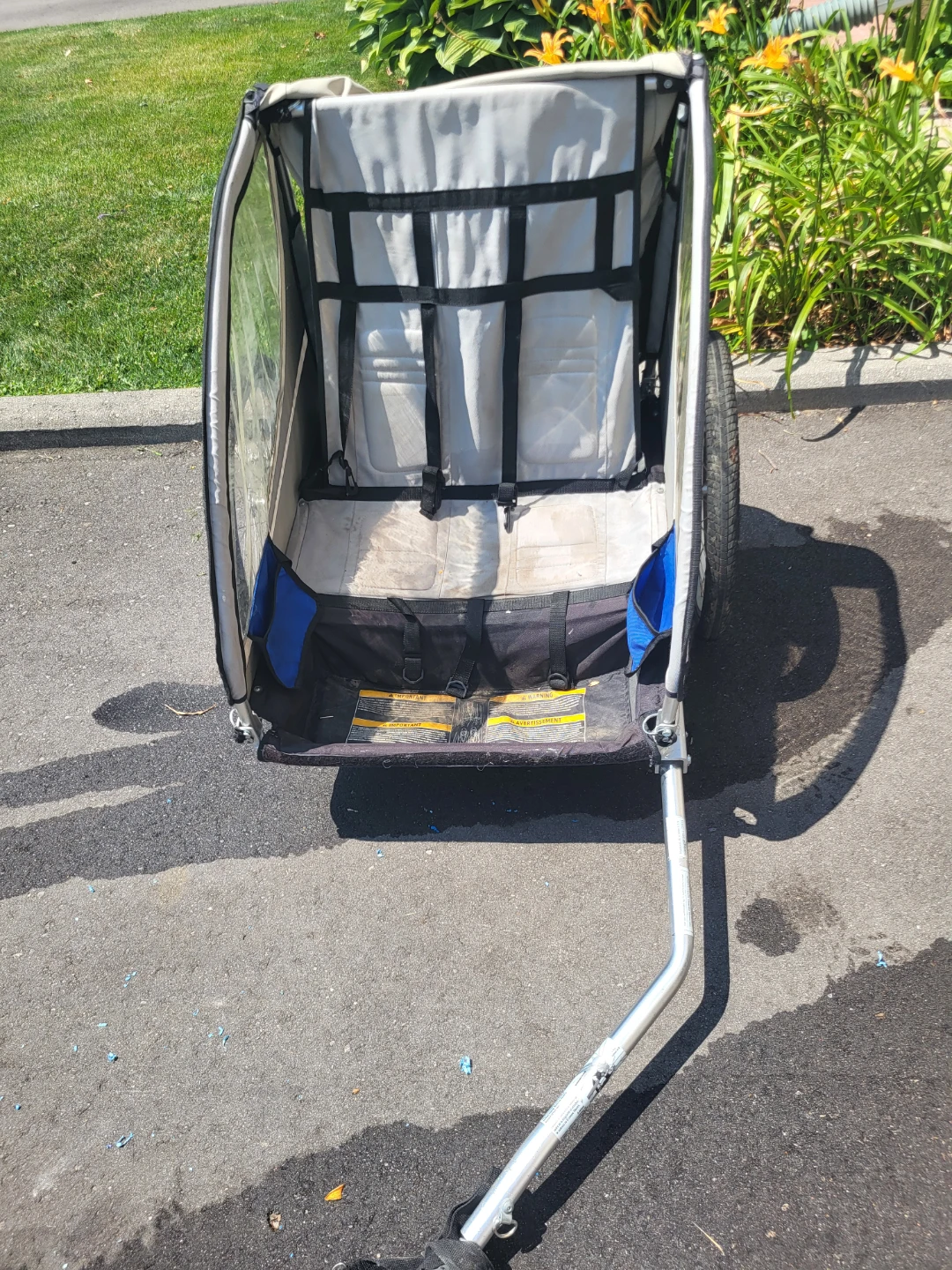 Bell Brand 2-seater Children's Bicycle Trailer - photo 2
