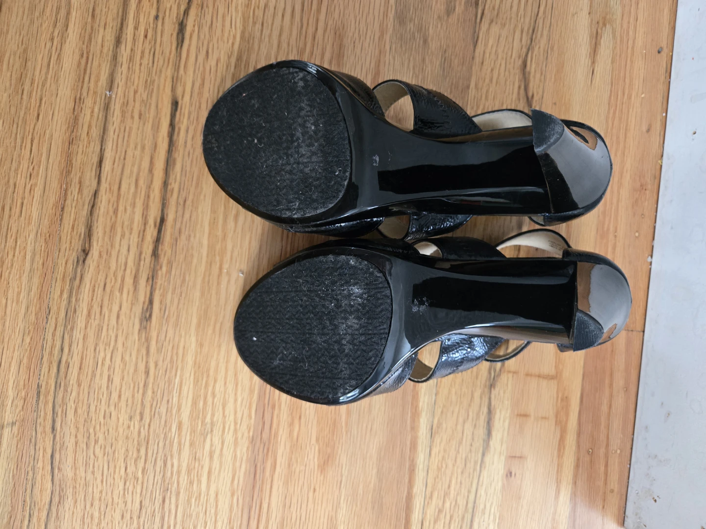 Michael Kors Black Zipper Heels - photo 3