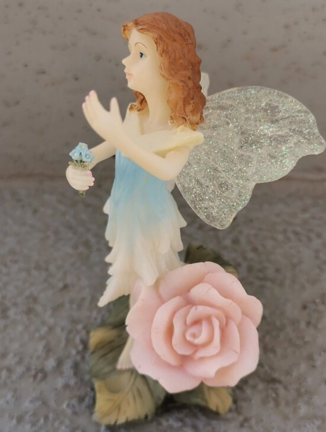 Garden Fairy Figurine Holding Flowers Glitter Wings Pink Rose - photo 2