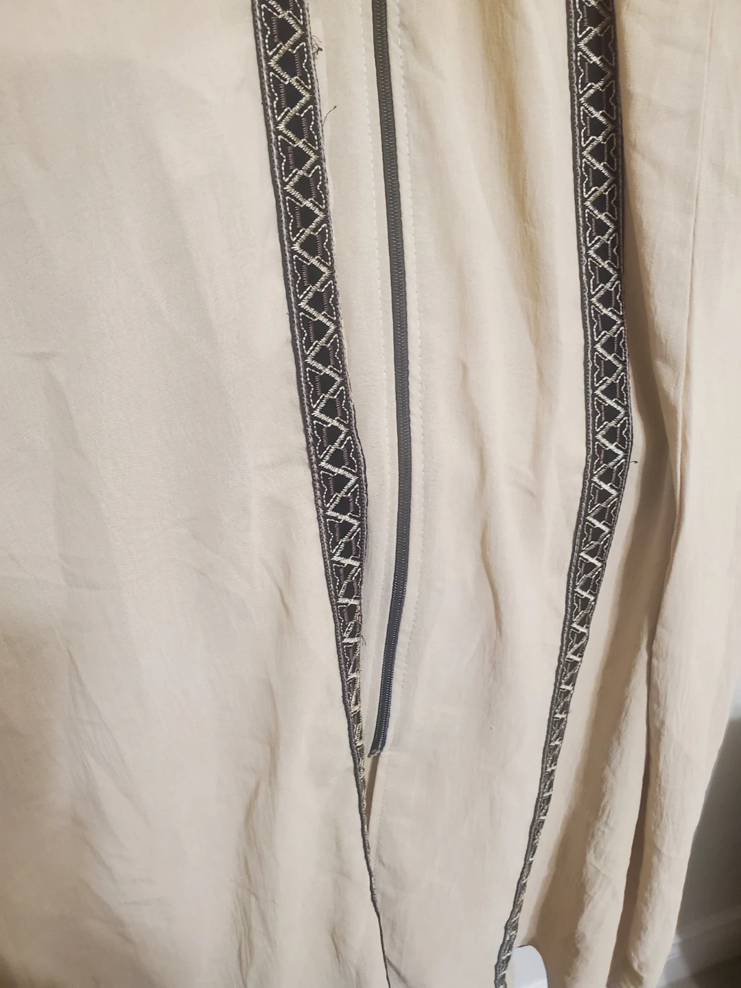 Beige Kaftan with Black and White Trim - photo 3