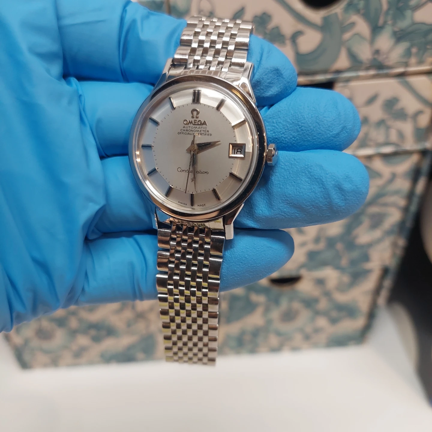 Vintage 1960s Omega Constellation watch - photo 3