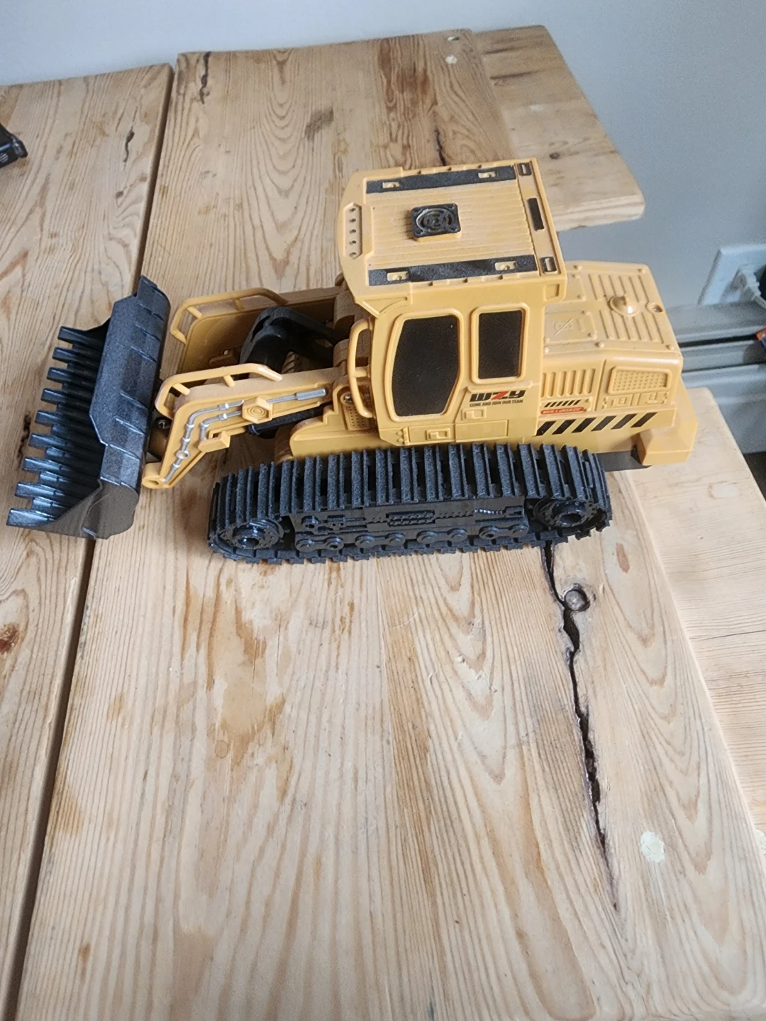 WZY Remote Control Bulldozer Toy - photo 2