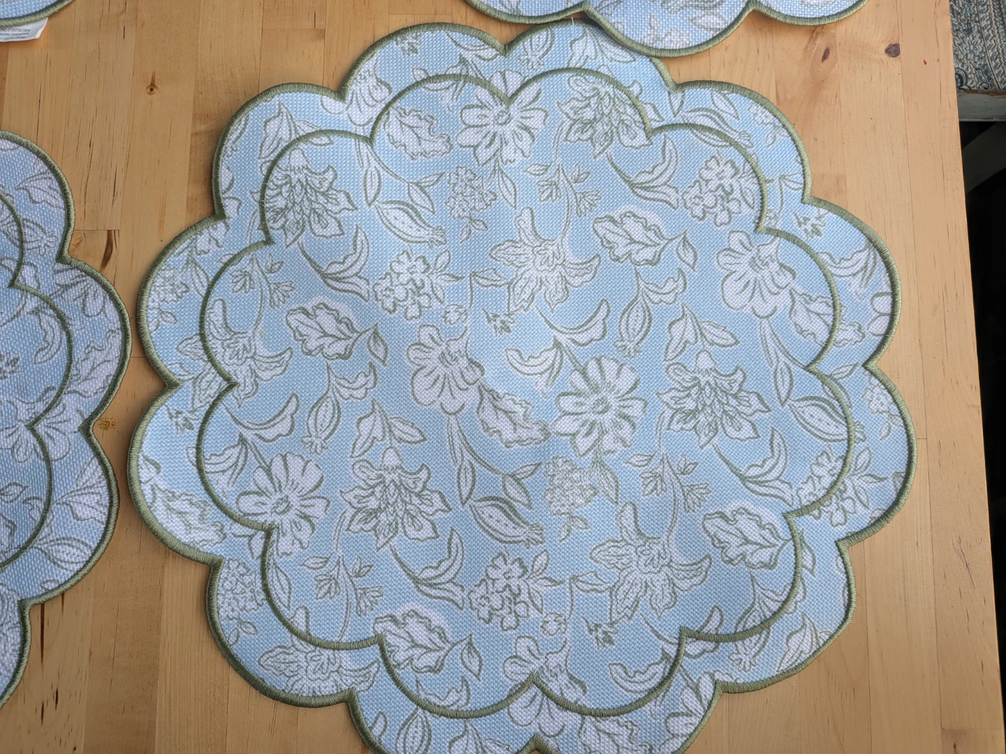 Set of 4 Floral Placemats