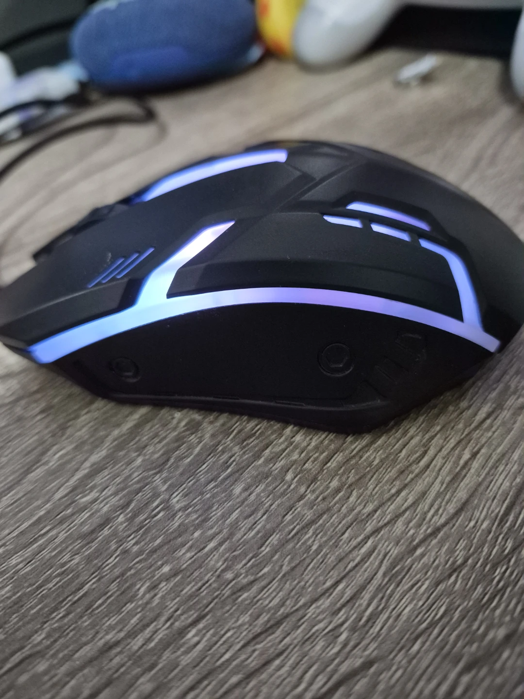 Gaming Mouse with RGB Lighting - photo 2