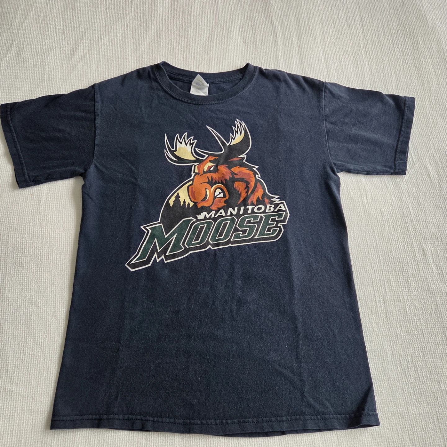 Kids.  Manitoba Moose "Maxwell" #44  . Size  M-L.
