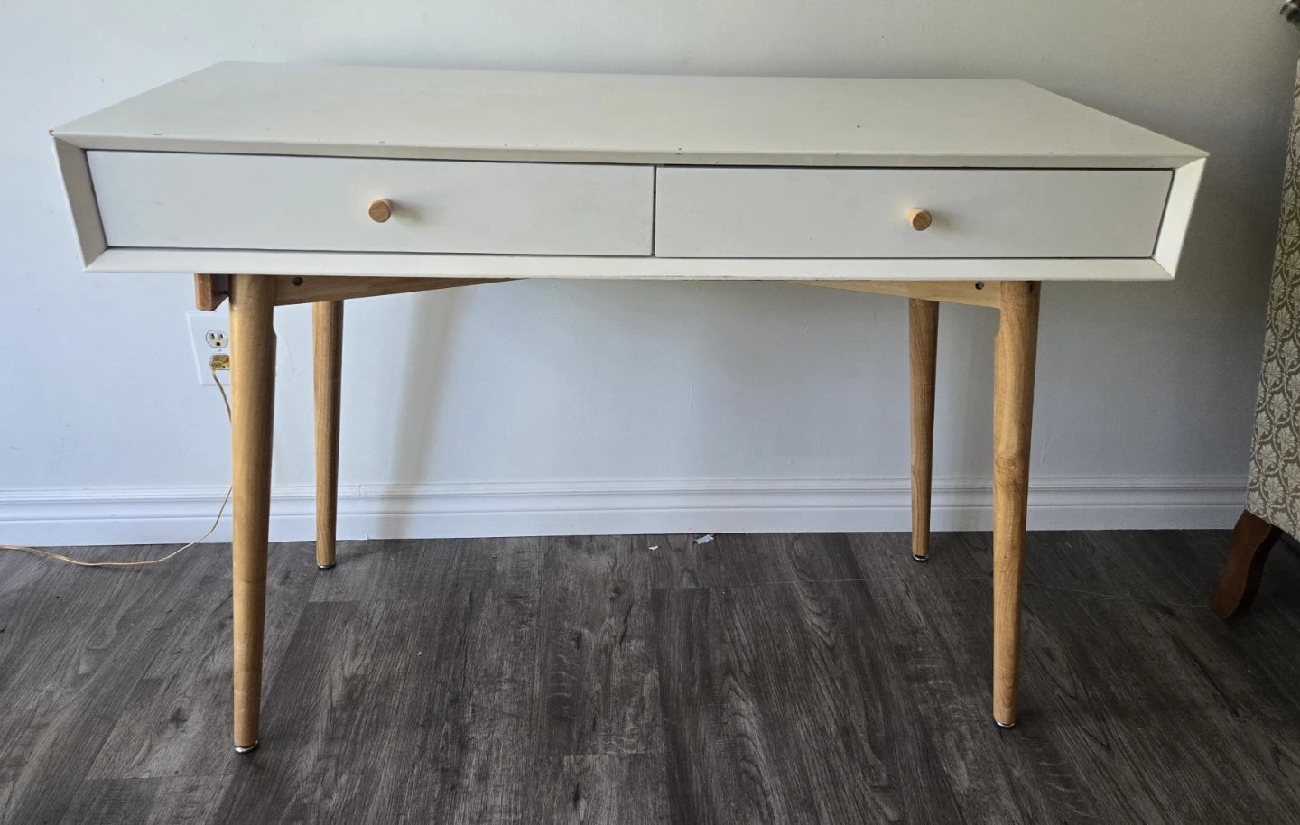 White 2-Drawer Desk with Wood Legs - photo 2