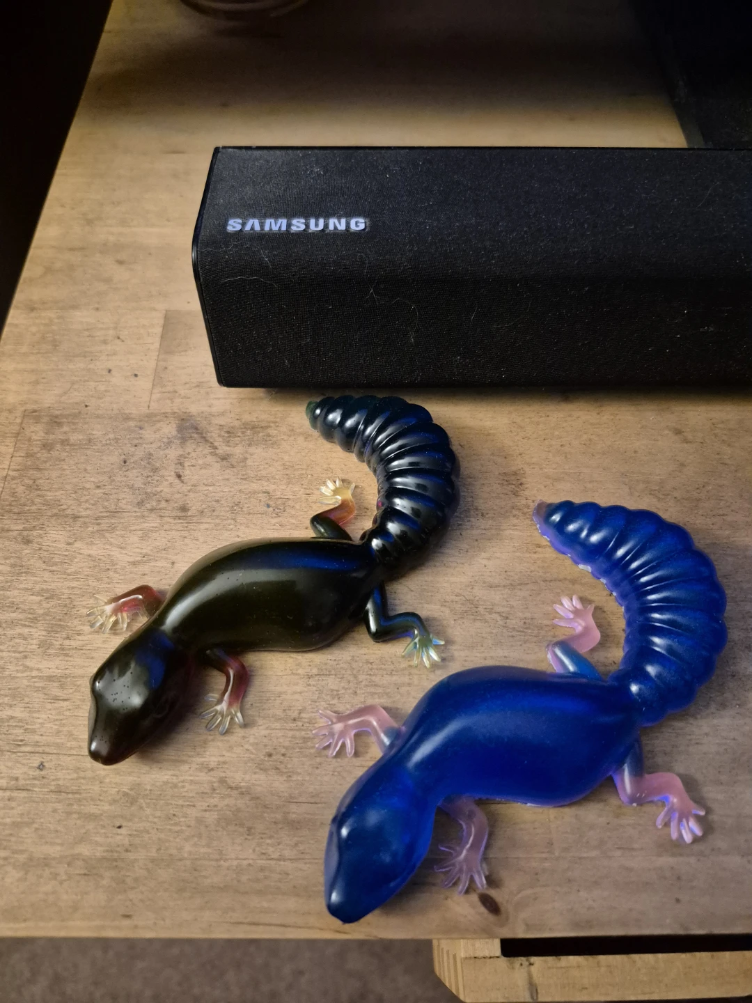 Two Gecko Resin Figurines - Blue and Black