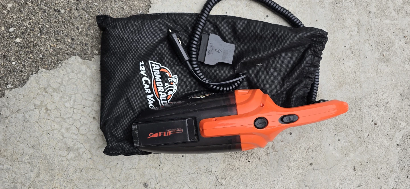 Car Vaccum - photo 3