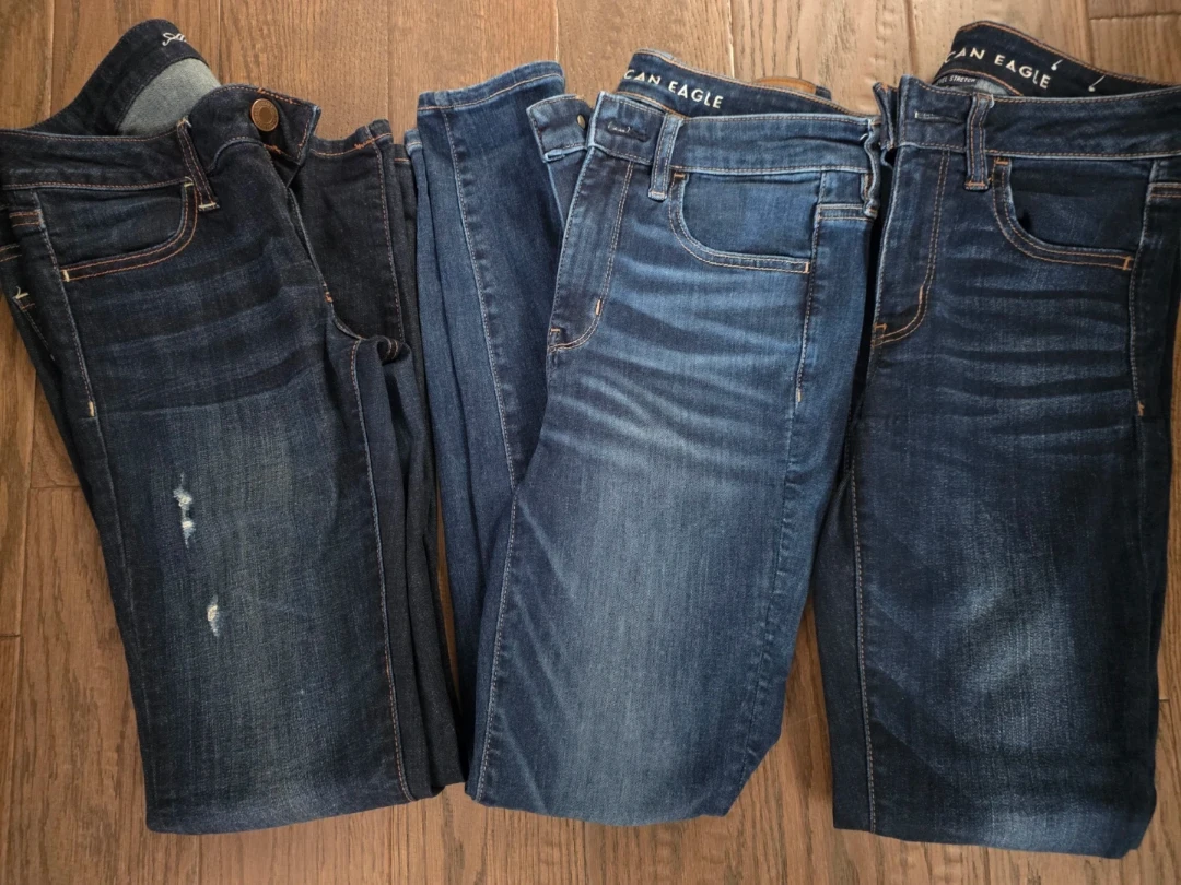 American Eagle Jeans - 3 Pairs