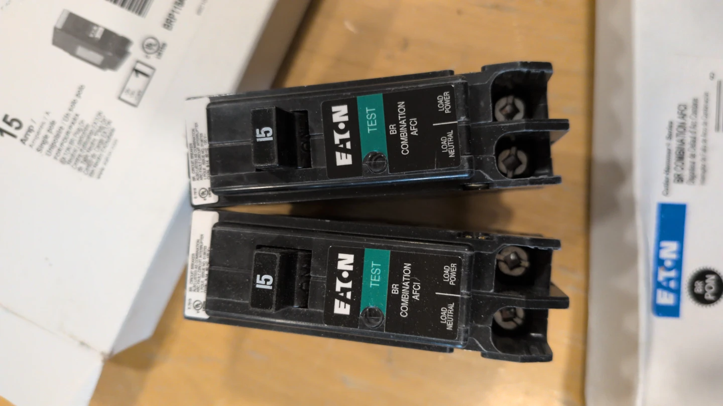 Eaton BR Combination AFCI 15 Amp Circuit Breaker - photo 2