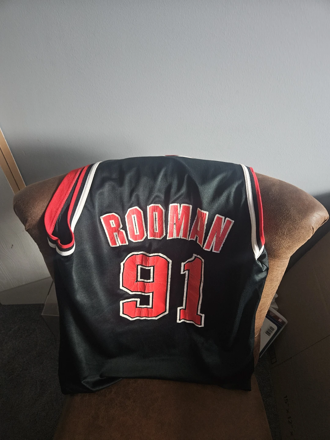 Dennis Rodman 1998 Solid Black Bulls Jersey - photo 2