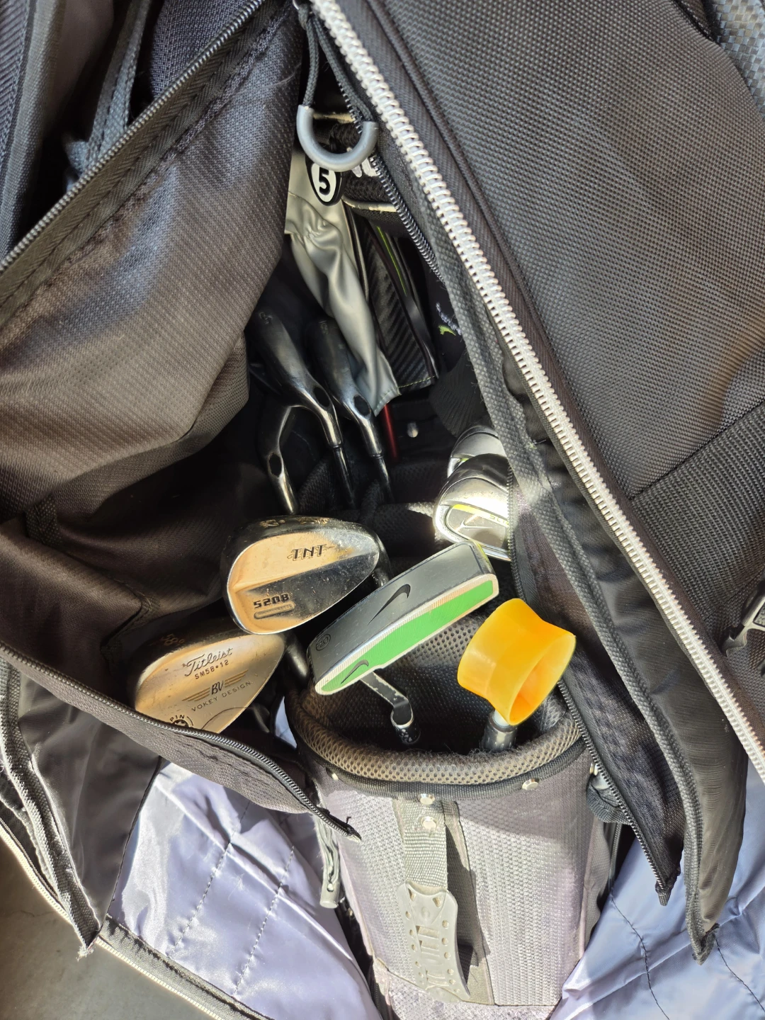 Golf bag and clubs - photo 4